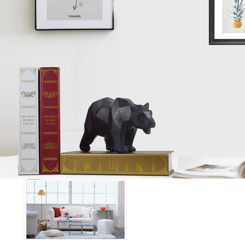 Home Decoration Resin Bear Figurine Craft For Interior Display