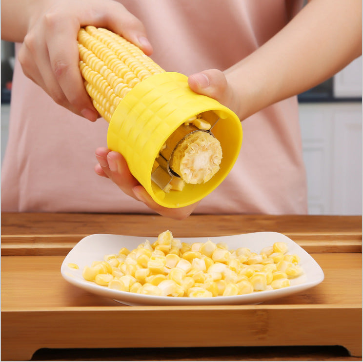 Kitchen Corn Grinder And Thresher Gadget For Easy Grain Processing