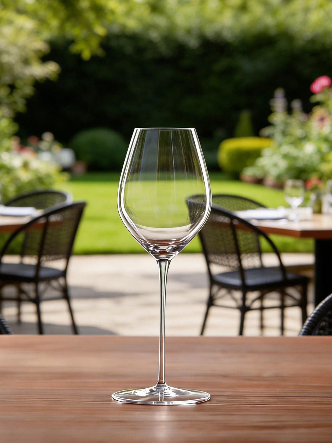 Crystal Elegant Glass For Sparkling Beverage Serving Home Dining Use