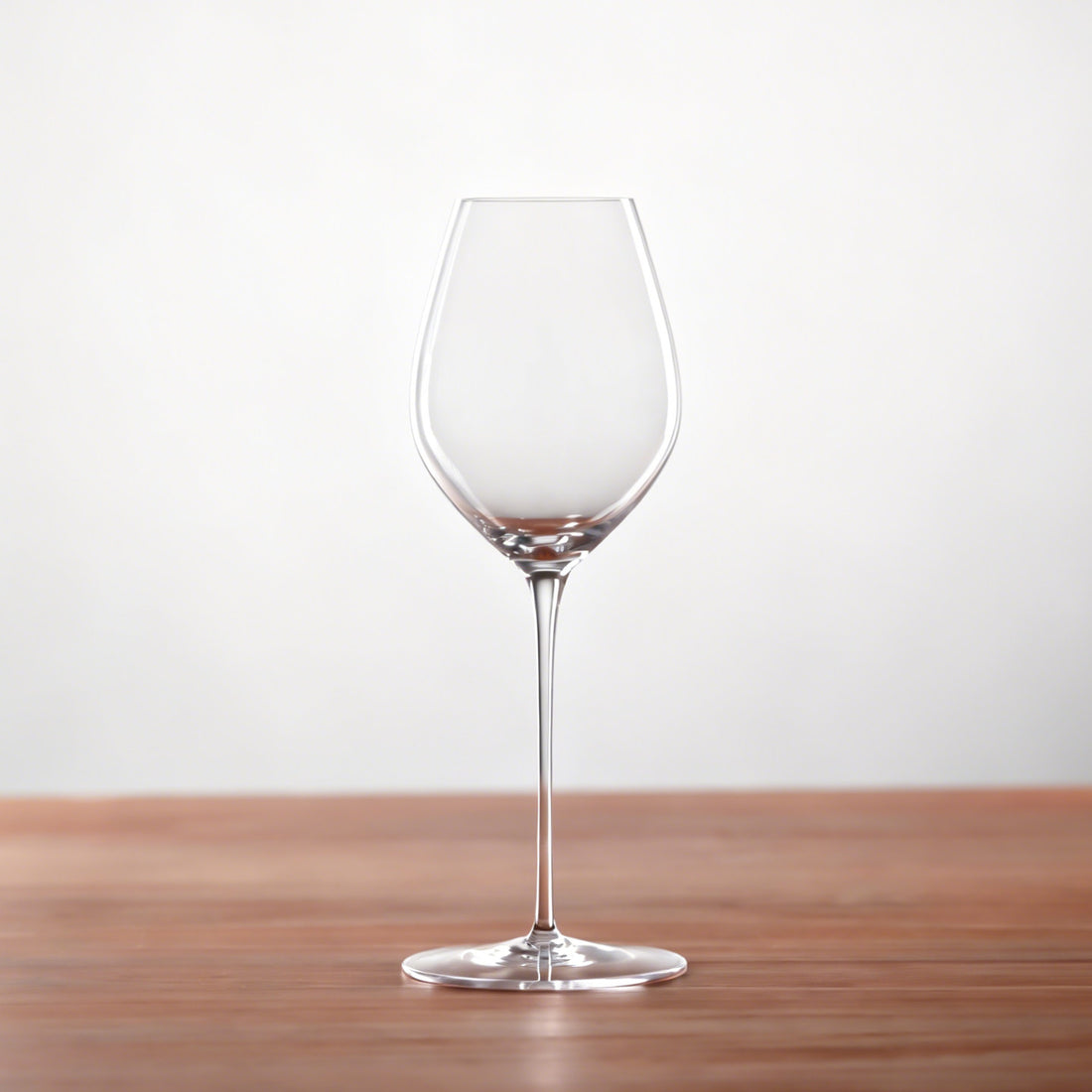 Crystal Elegant Glass For Sparkling Beverage Serving Home Dining Use