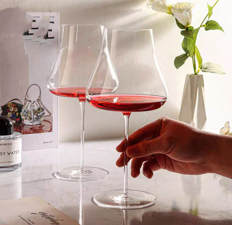 Crystal Glass Flutes For Elegant Beverage Serving