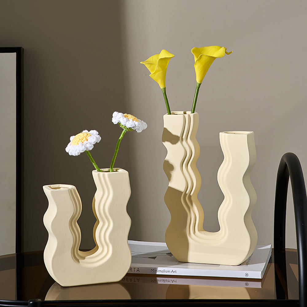 Modern Simple Vase Decoration For Elegant Home Interior Display
