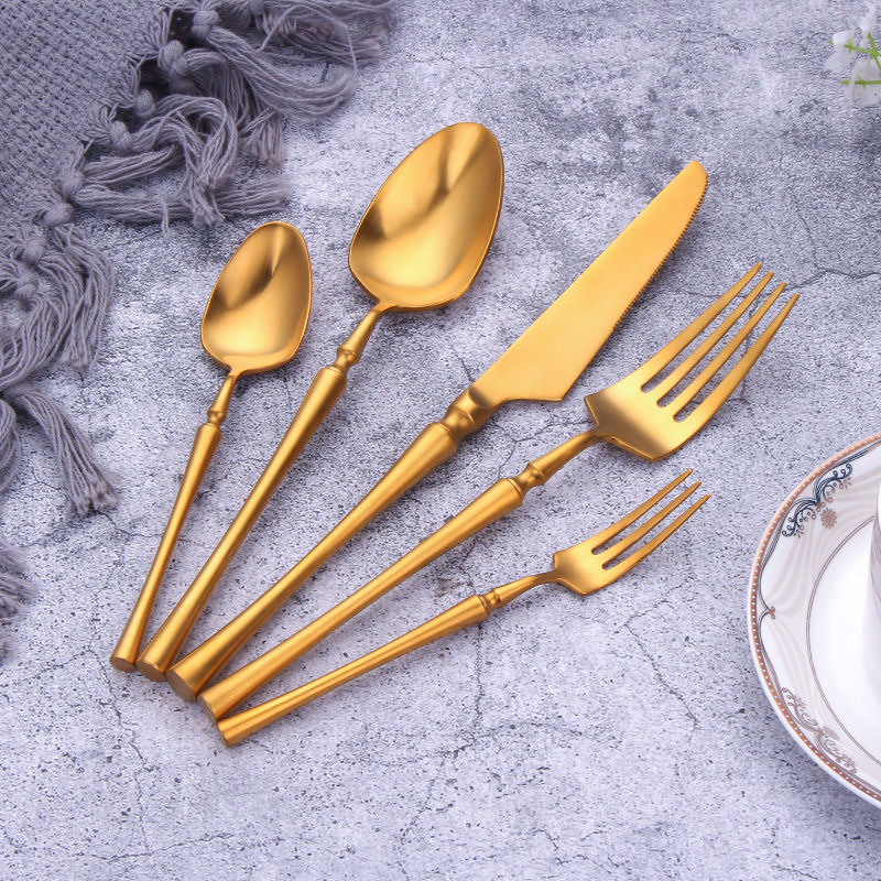 5 Piece 304 Stainless Steel Western Cutlery Set For Dining Use
