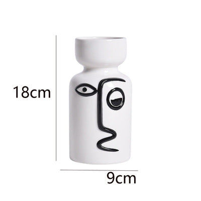 Personalized Home Showroom Vase Decoration For Elegant Interior Display