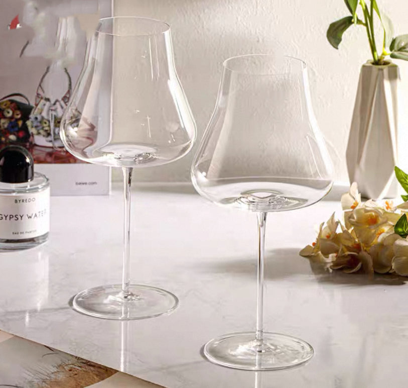 Crystal Glass Flutes For Elegant Beverage Serving